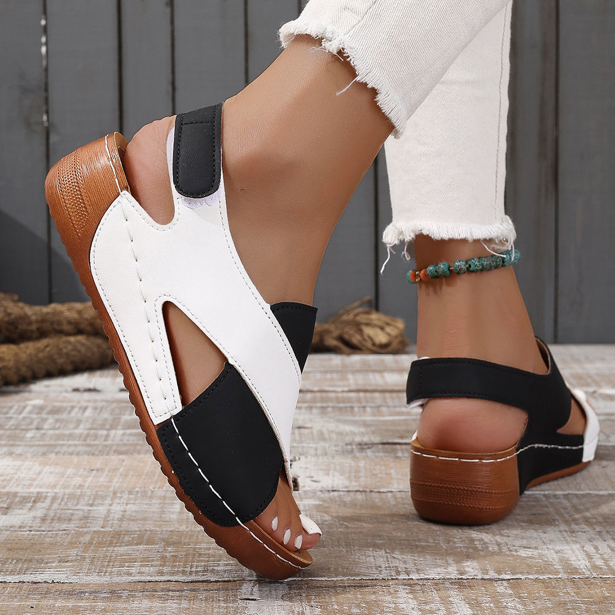Scarpe Donna Estive con Zeppa Bassa e Fascia Incrociata - Comode, Eleganti e Facili da Indossare